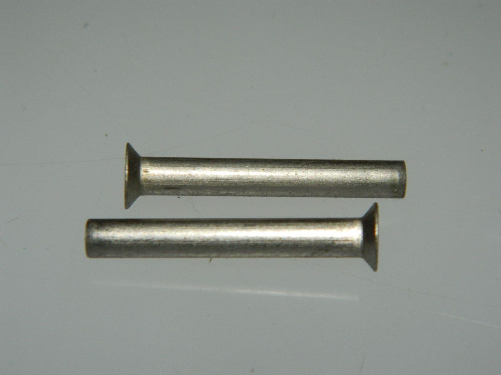 50 x Solid Rivets Monel 5/32